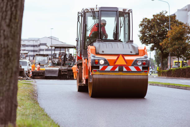Best Driveway Paving Contractor  in Roseville, MI