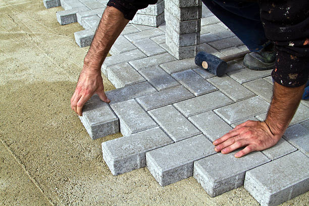 Best Professional Driveway Pavers  in Roseville, MI